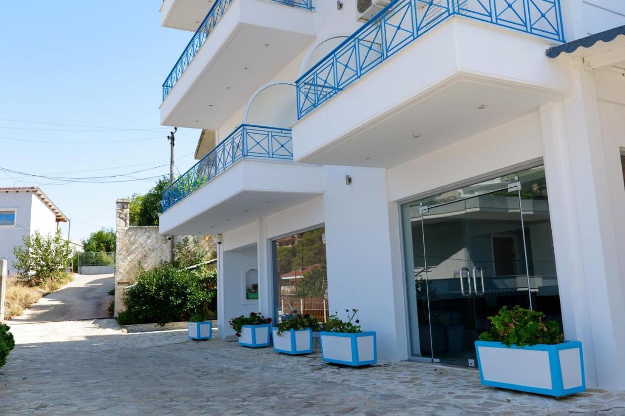 Miracle Apartments Saranda エクステリア 写真