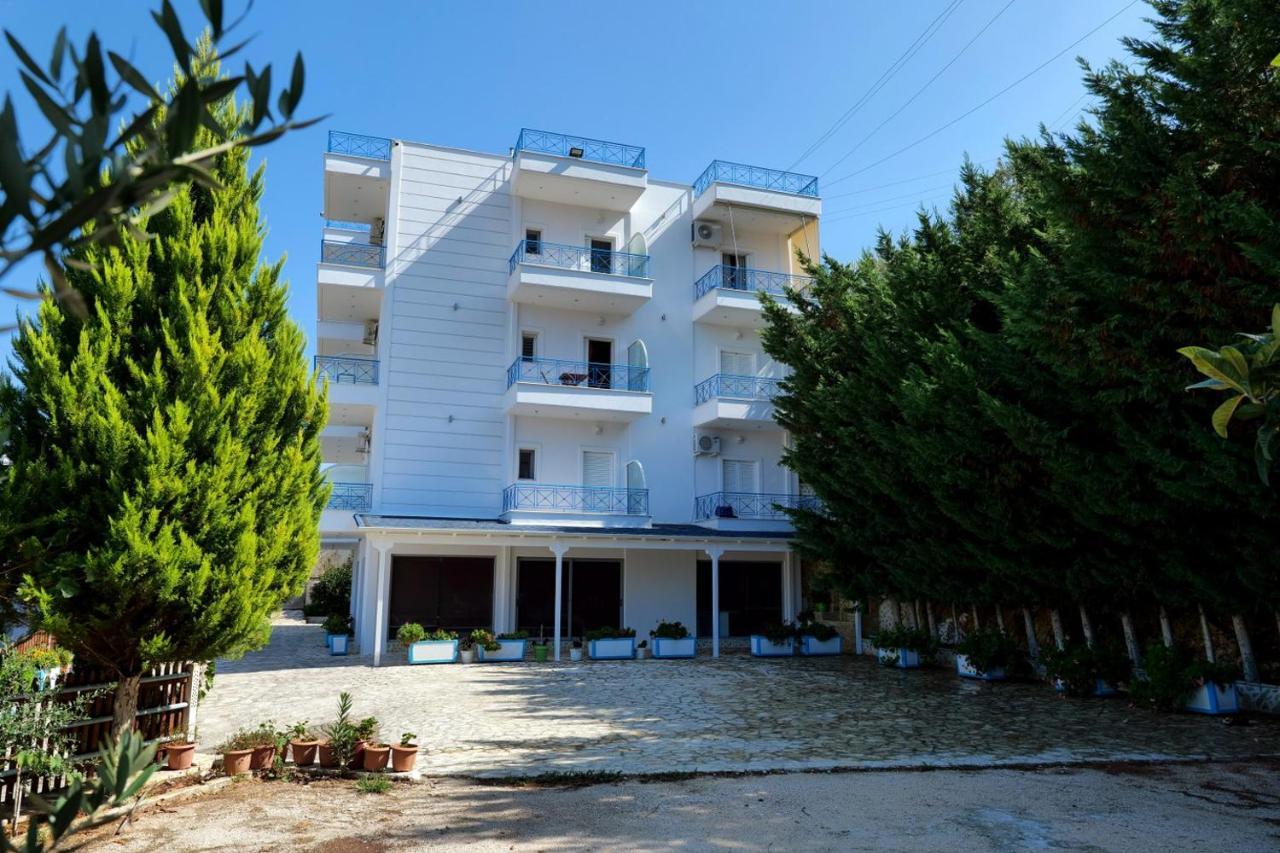 Miracle Apartments Saranda エクステリア 写真