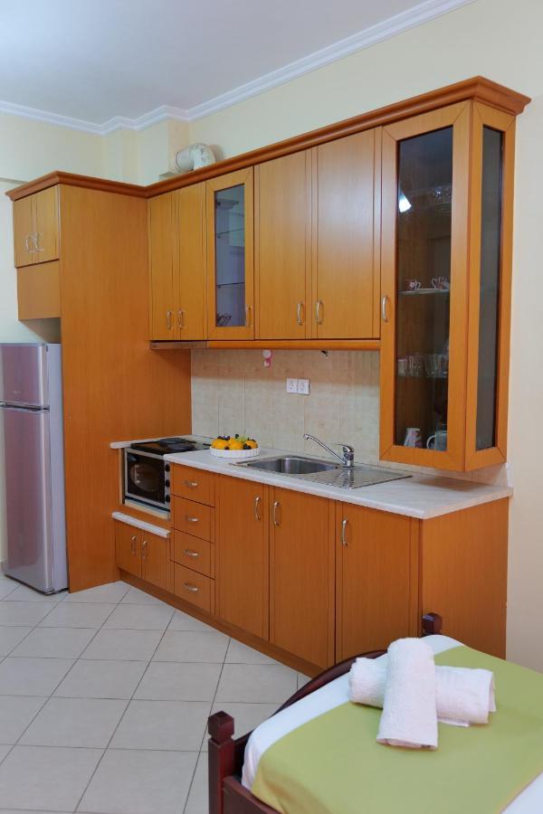 Miracle Apartments Saranda エクステリア 写真